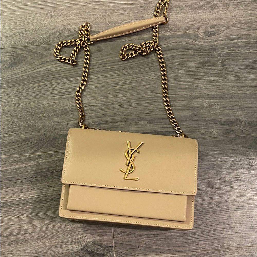 Beige Crossbody Bag with Gold Chain